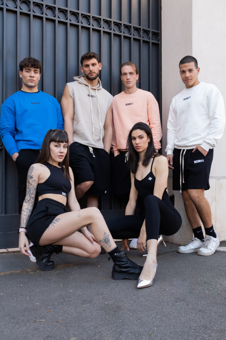 Modella identity per brand di sport RICHBEFIT